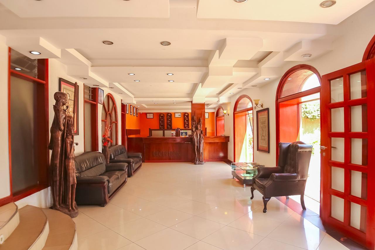 Nairobi Upperhill Hotel Exterior photo